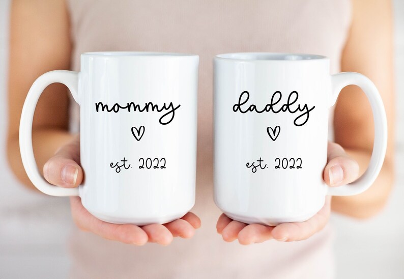 Baby Ultrasound Frame Decision Coin Pregnancy Gift Est 2022-New Parents Gifts Set Pregnancy Announcement-New Mom Gifts Basket for Baby Shower Gender Reveal-Mom & Dad Mugs Onesie Socks Bib 
